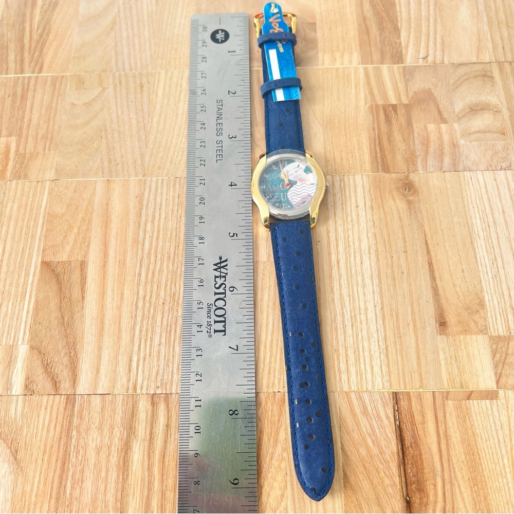 Vogue Montres ladies gold tone blue fashion watch NEW BATTERY - Picture 6 of 6